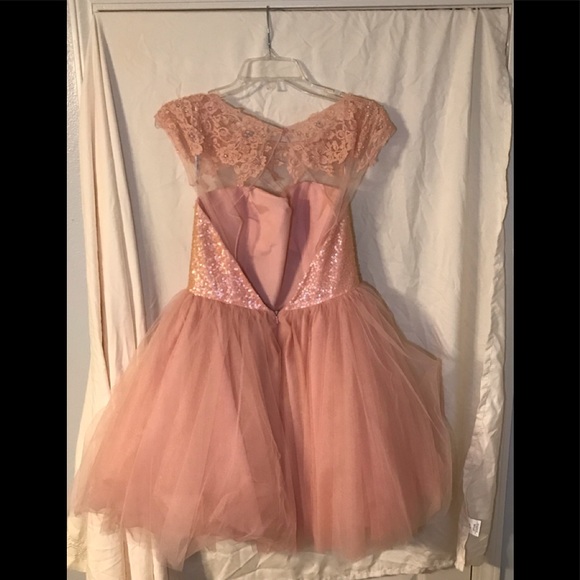 Short prom dress. NWOT - Picture 2 of 6